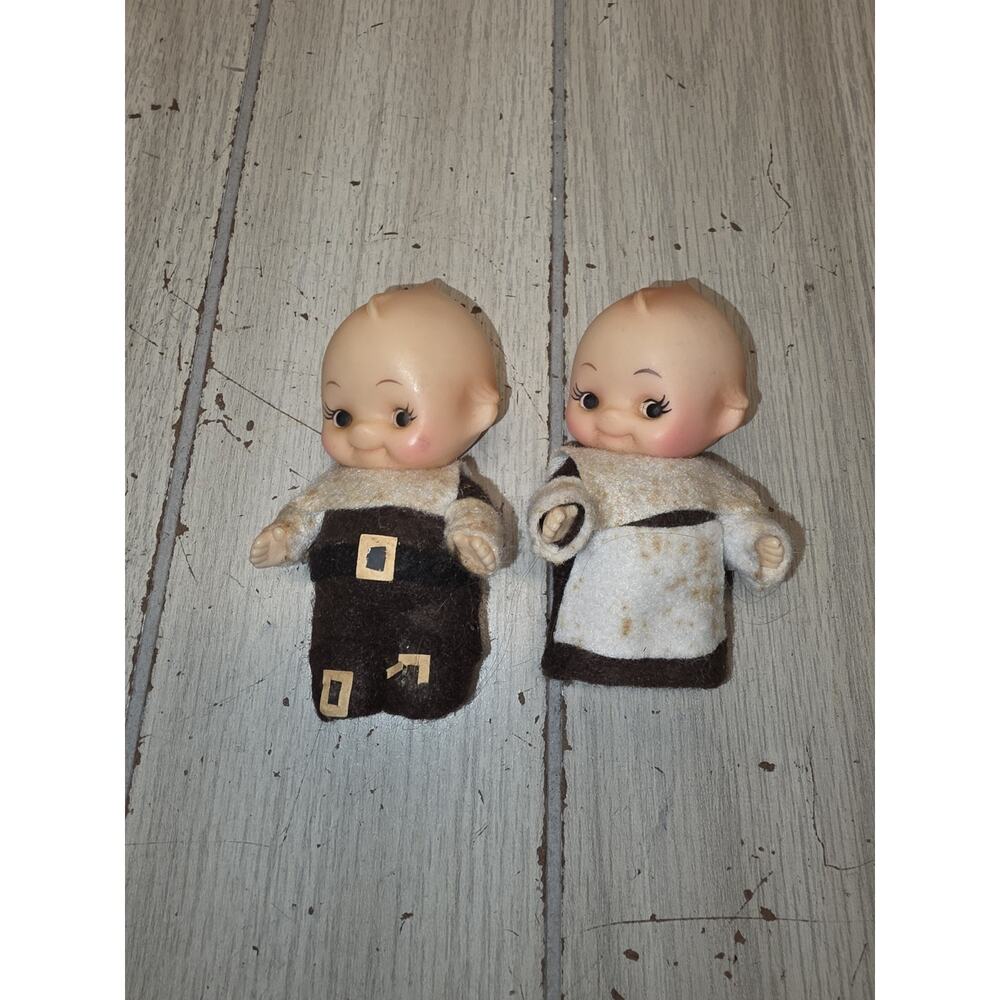 Vintage Kewpie Plastic Dolls Pilgrim Outfits Thanksgiving Stains On Outfits